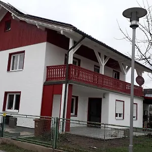 Gaestehaus Grenzenlos Gasthuis Aholfing
